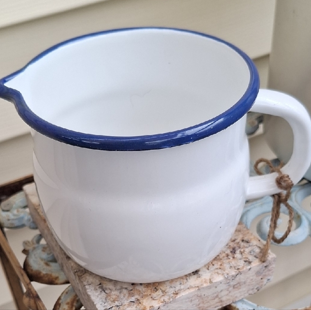 Classic White Enamalware Jug with Blue Trim